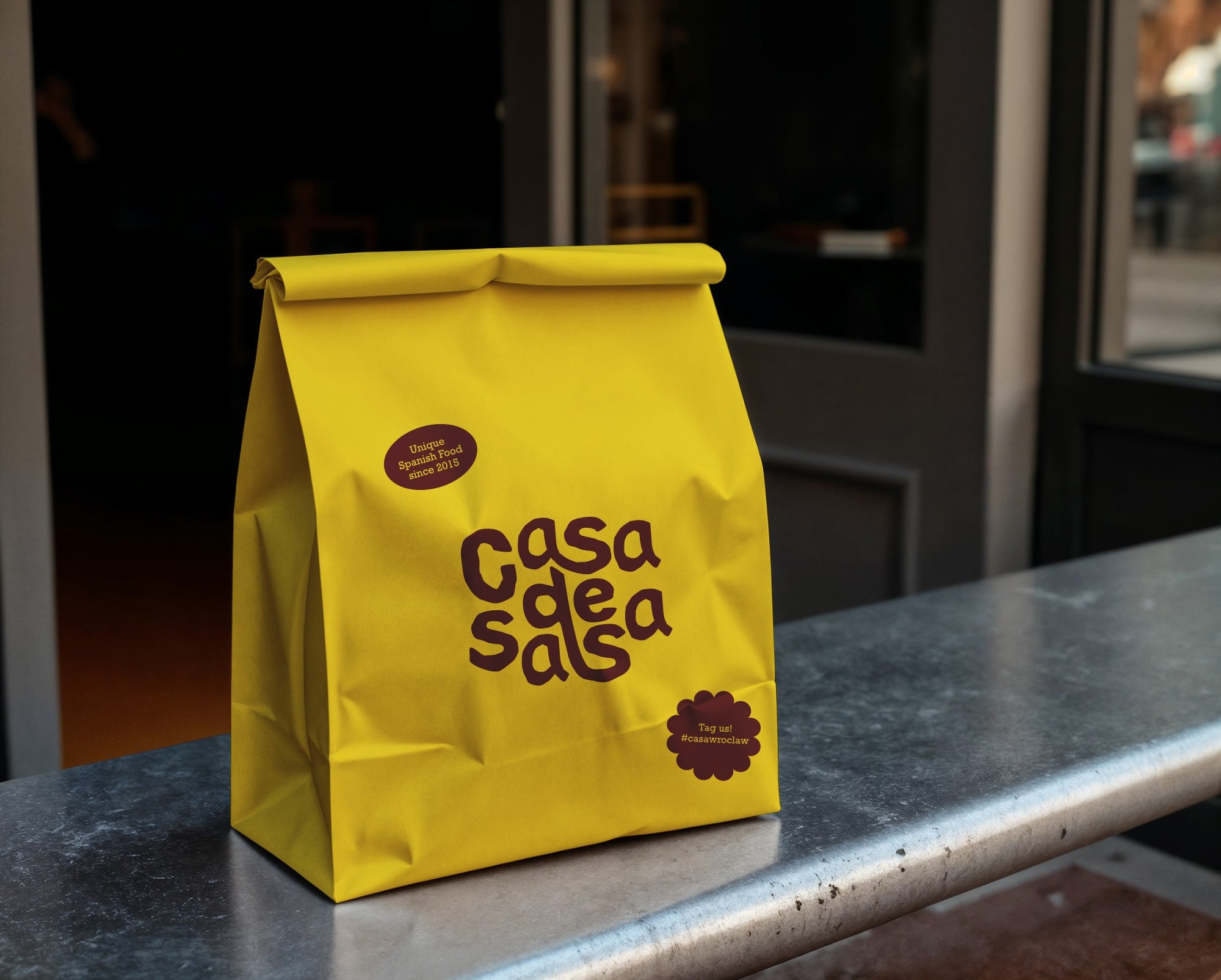 Hiszpania bez pocztówki - pełny branding dla Casa de Salsa